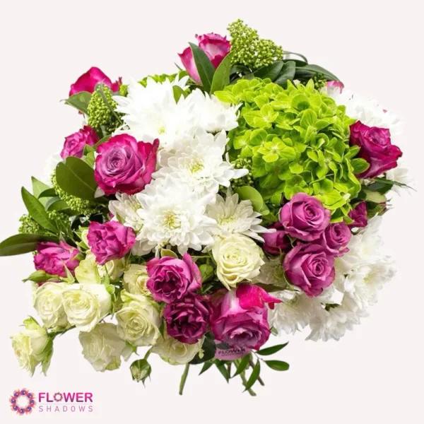 ⁦Baby Rose & Rose | Hand Bouquet⁩ - الصورة ⁦3⁩