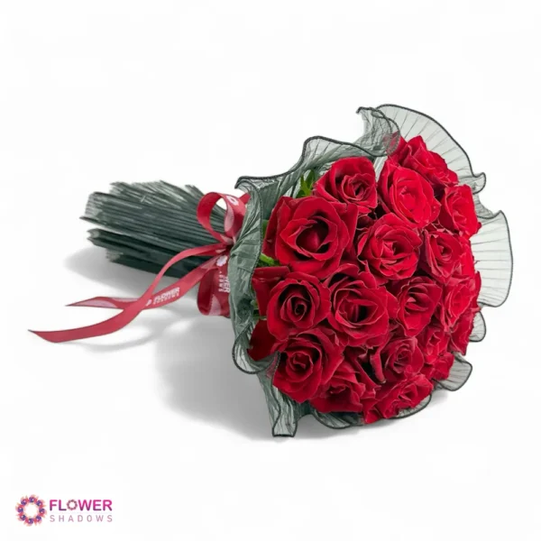 ⁦Refined Red Rose Gift⁩ - الصورة ⁦3⁩